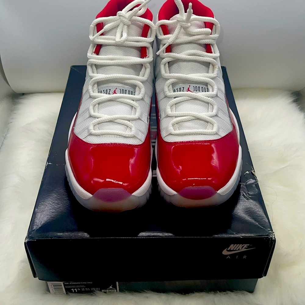 AIR JORDAN RETRO 11 ‘Cherry’